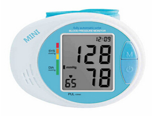 九安 电子血压计(全自动腕式）语音播报