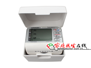 欧姆龙 电子血压计(自动电子血压计)